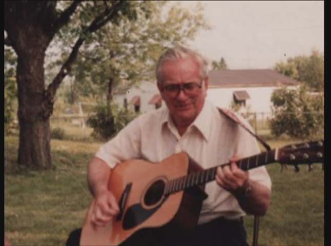 Charlie Burke: Singing Acoustic